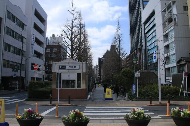 浜町駅前